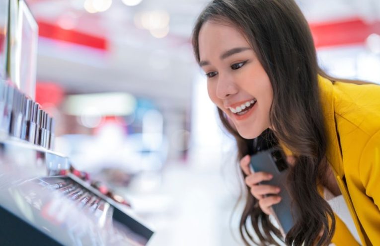Exploring the Dynamic Shifts in Asia's Cosmetics Industry